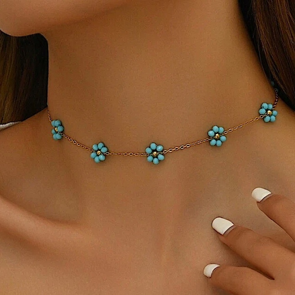 Turquoise Gold Plated Daisy Necklace